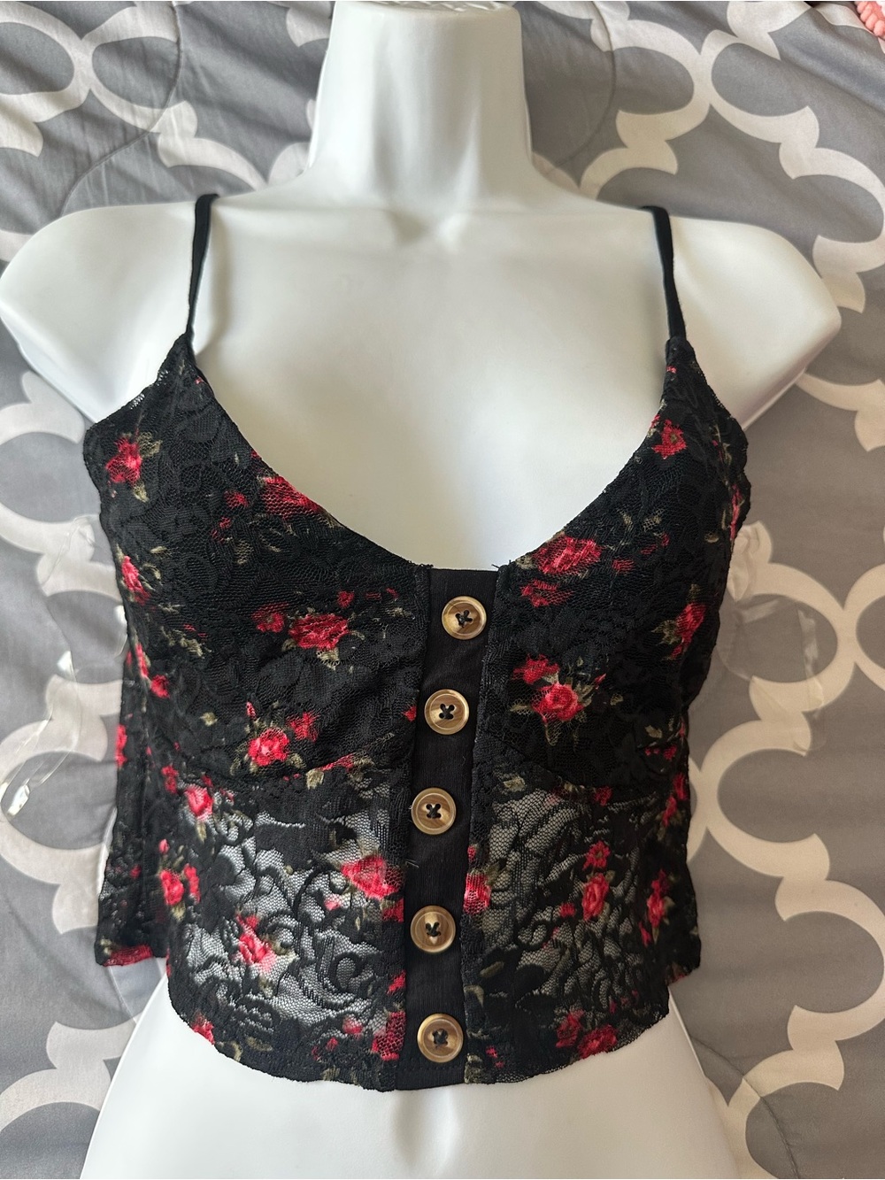 Heart Hips Black Lace Crop Top with Red Rose Print